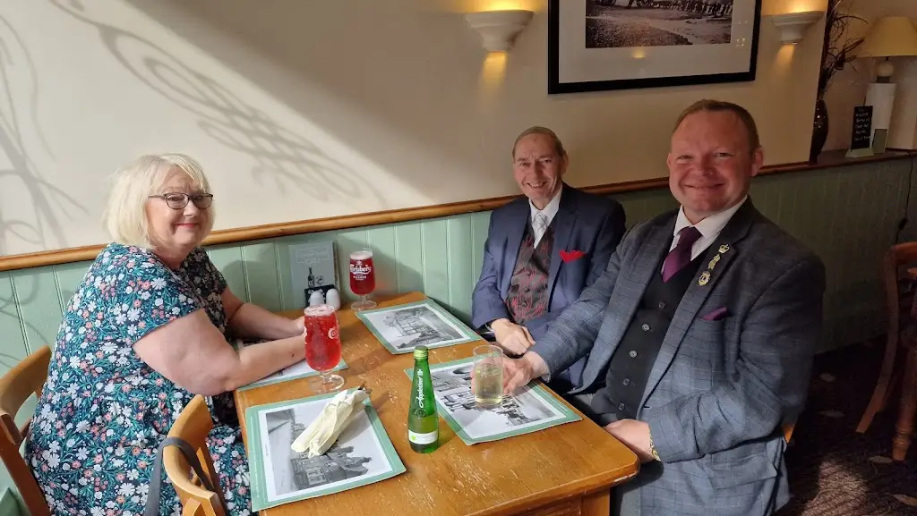 Lord Brett McLean_The Garden Street Grill_Cromer_review