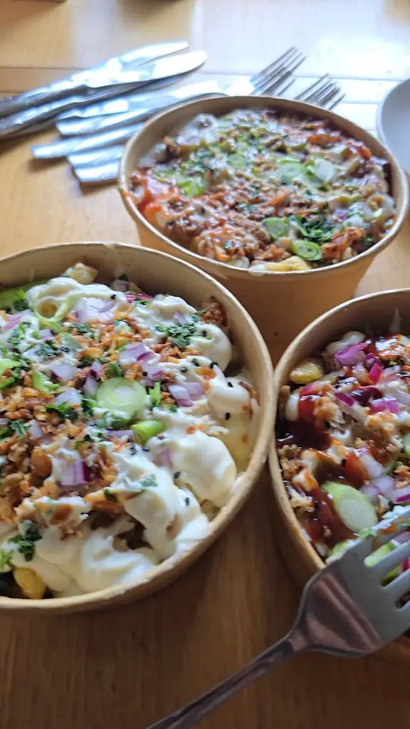 Kerbside kitchen Uk _Cromer_slider_image_2