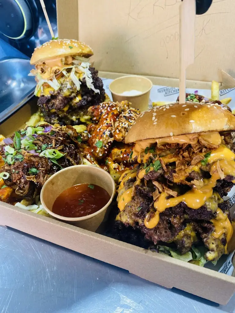 Kerbside kitchen Uk _Cromer_slider_image_3