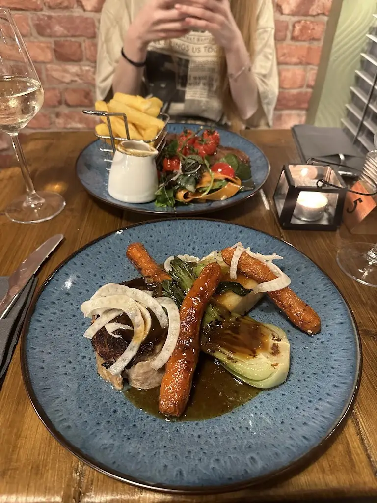 Menu_Gibson's_Cromer_image_6