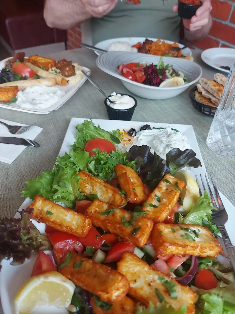 Megan Megan_Aspendos Ashford_Ashford_review