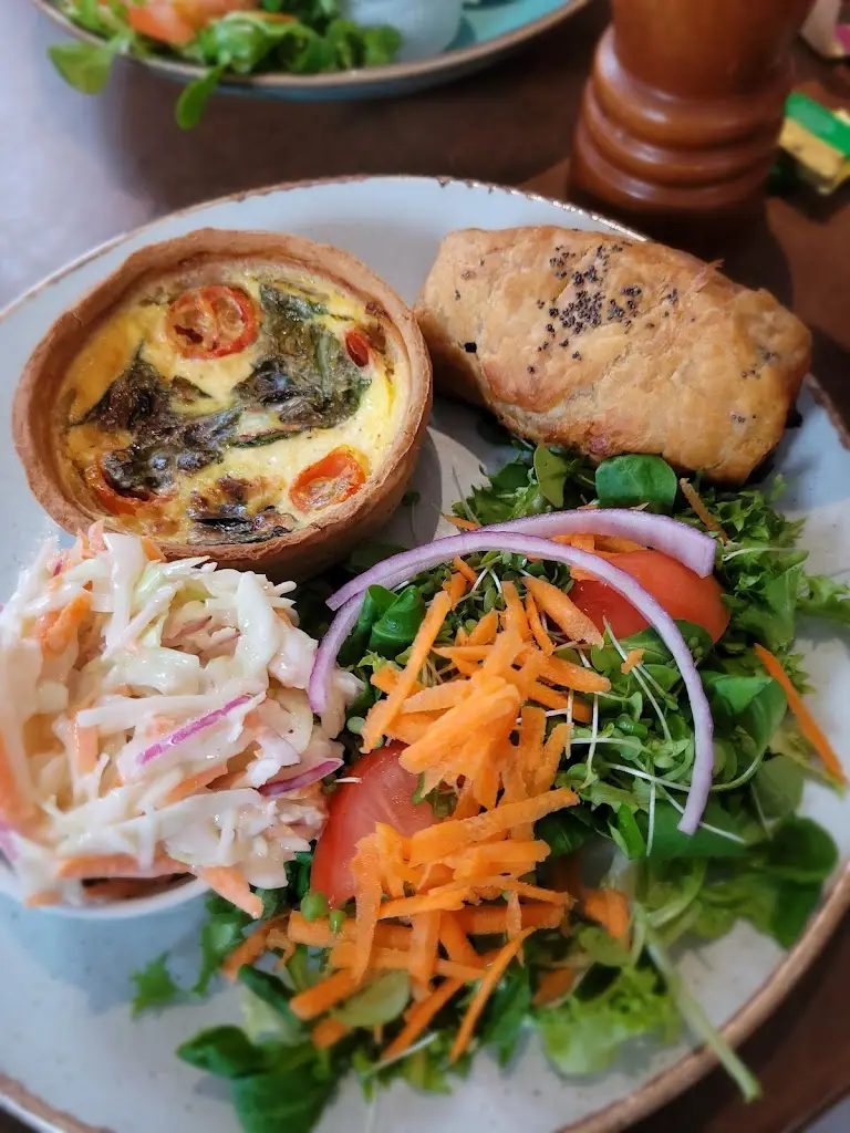 Mo Mo_The Old Rock Shop Bistro_Cromer_review