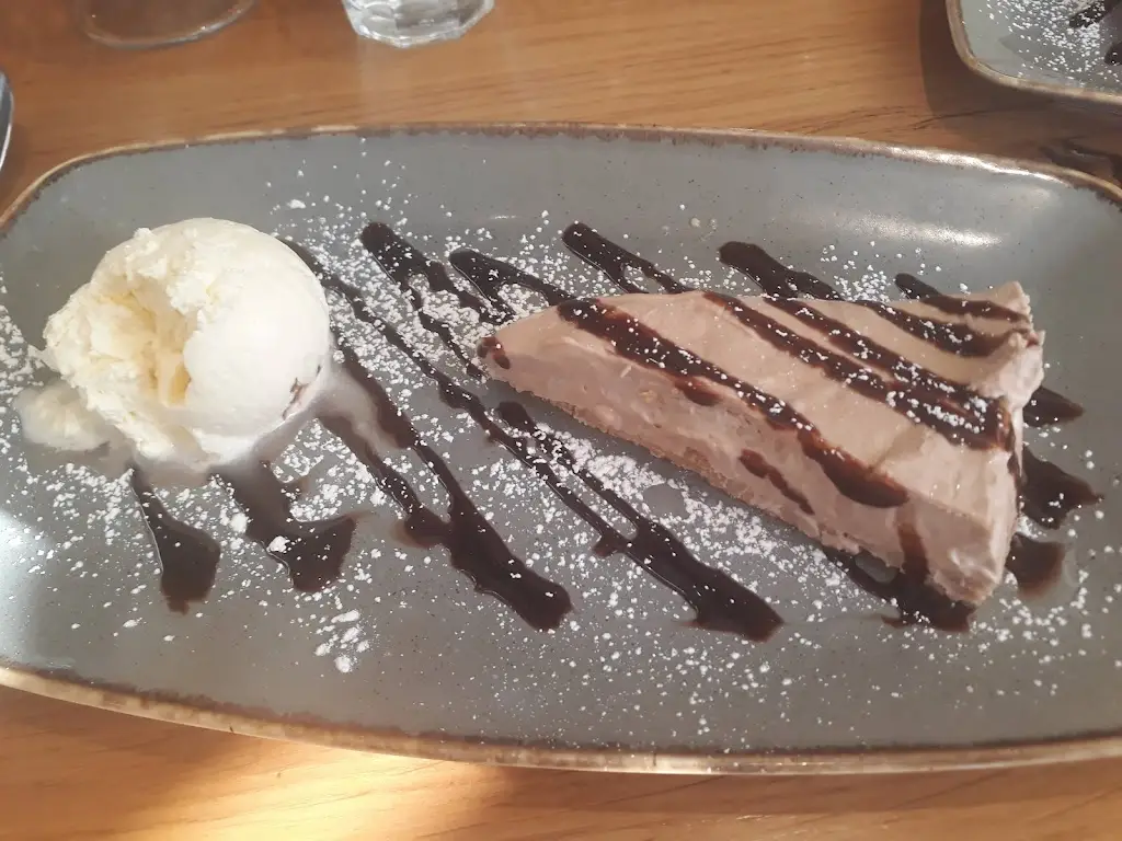 Menu_Tree House_Crosby_image_5