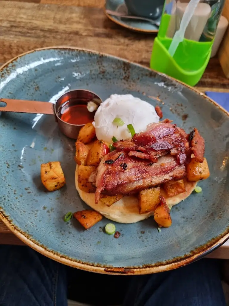 Menu_Azul Monkey_Crosby_image_8