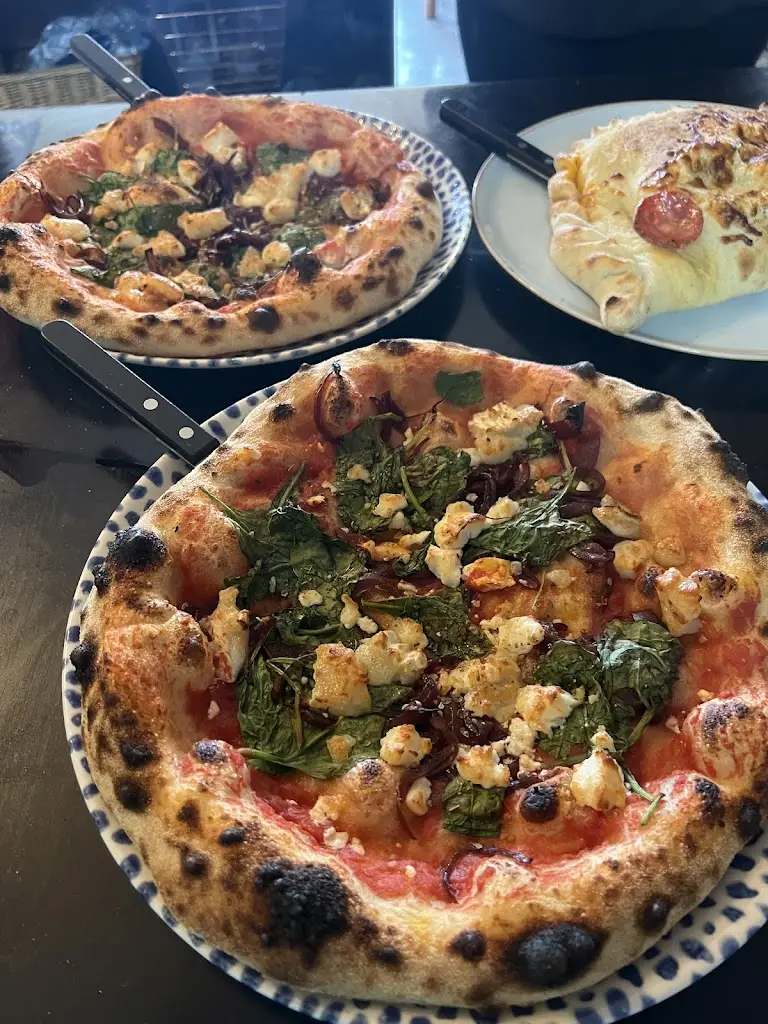 Gio’s_Crewe_slider_image_2