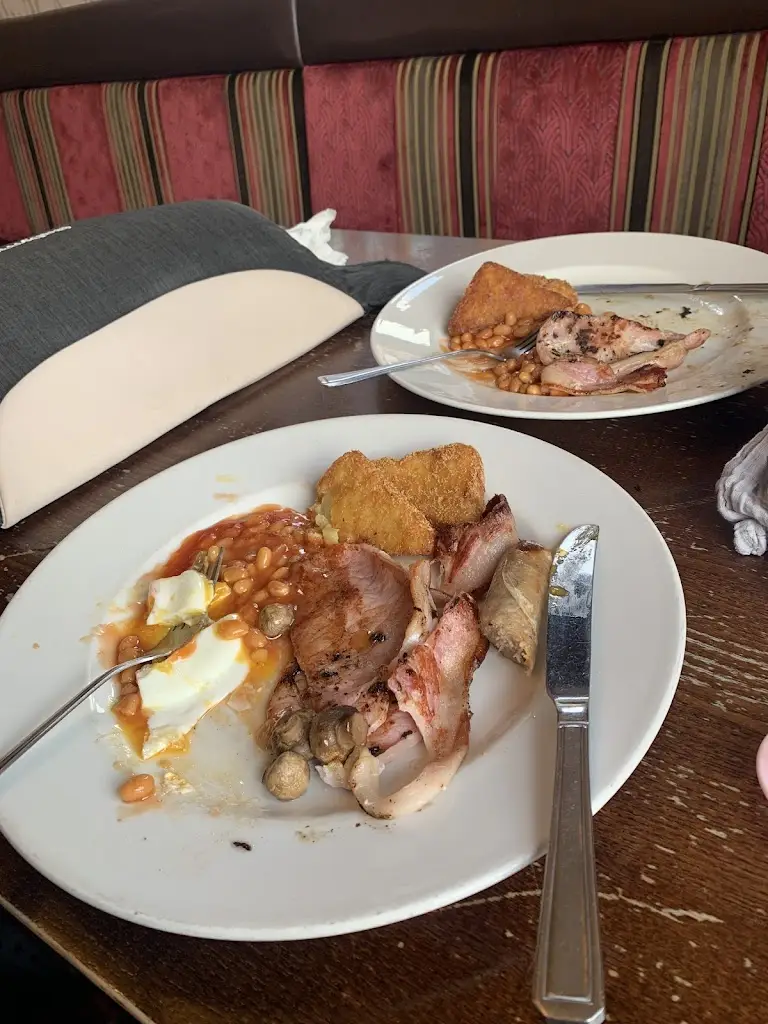 Rskr24 L_Four Eagles_Crewe_review