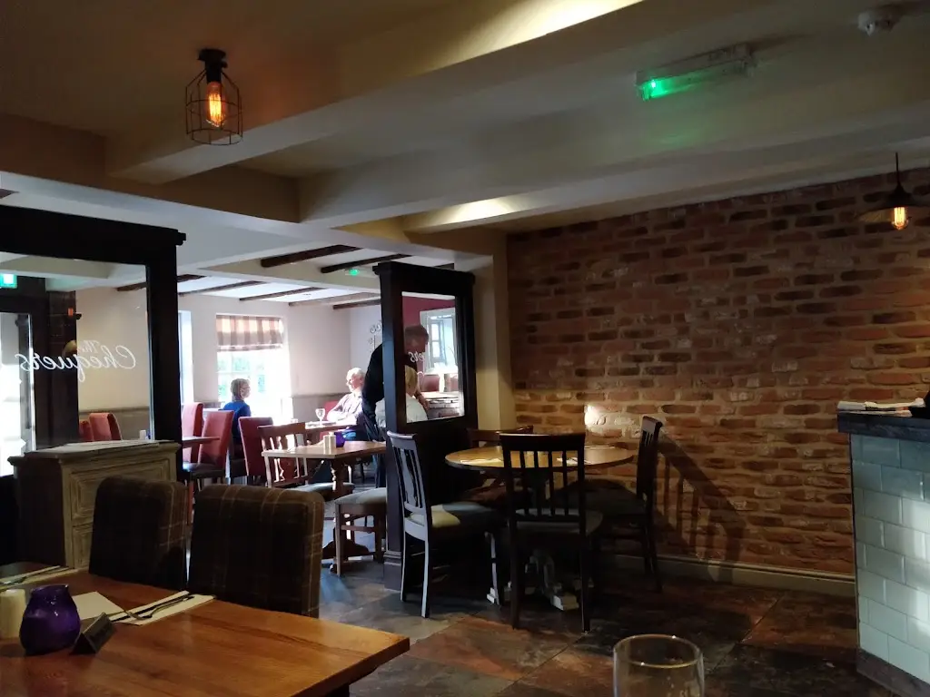 Gurkha Curry Two_Cropwell Bishop_slider_image_1