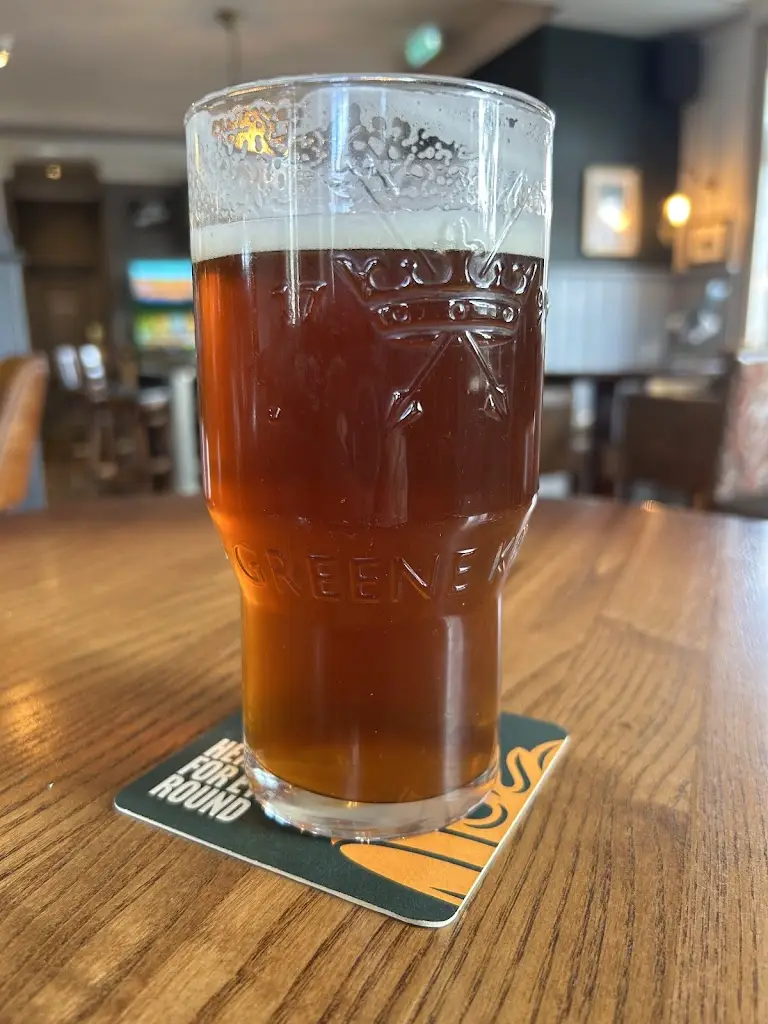 Hans Lind_Black Prince_Addlestone_review