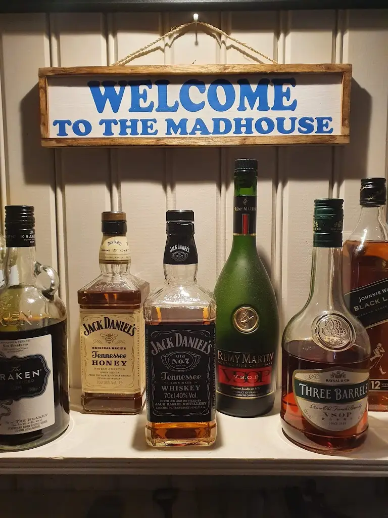 Menu_Wheatsheaf_Cropwell Bishop_image_7