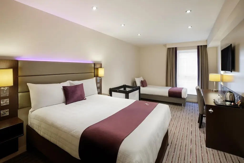 Premier Inn Norwich West (Showground/A47) hotel_Cringleford_slider_image_2