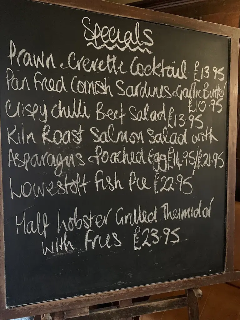 Menu_The Red Lion_Cringleford_image_1