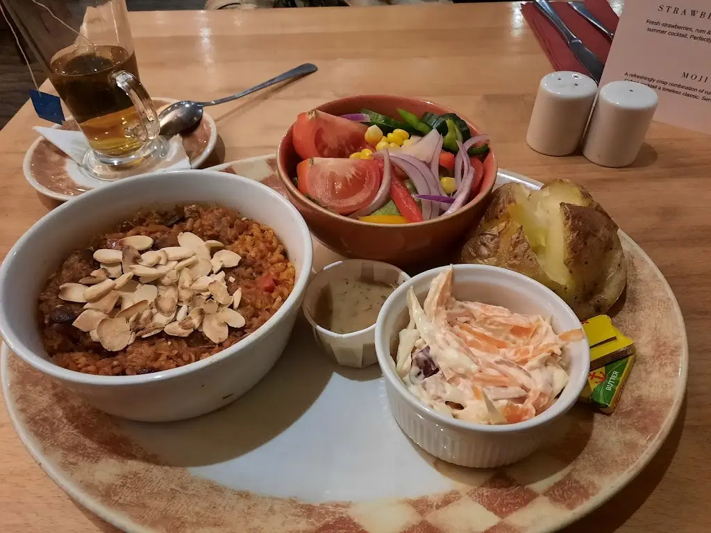 Nadia Wong_Queens Head_Cringleford_review