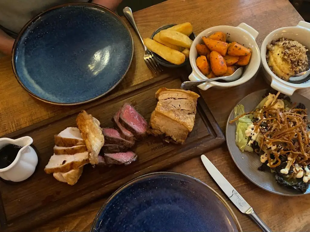 The White Horse_Crewkerne_slider_image_3