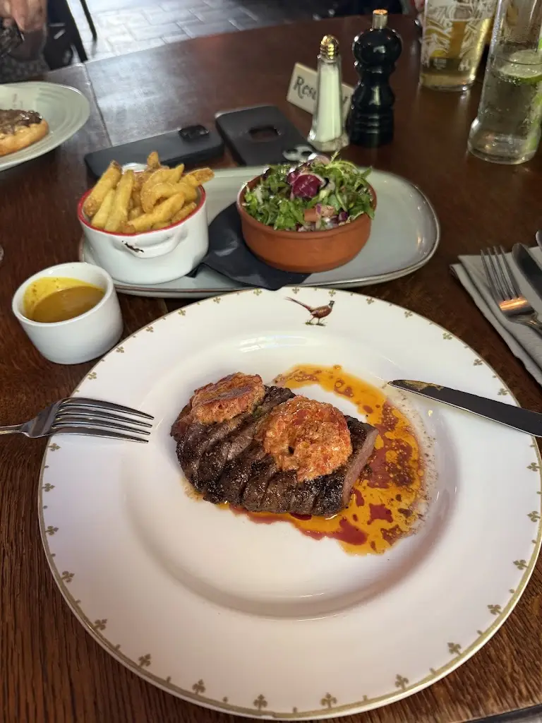 Bushel & Strike_Ashwell_slider_image_2