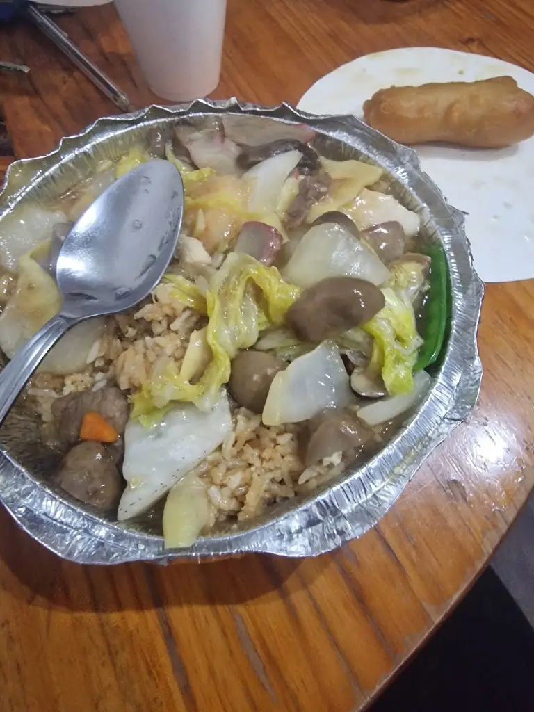 Golden River restaurante en Crewkerne