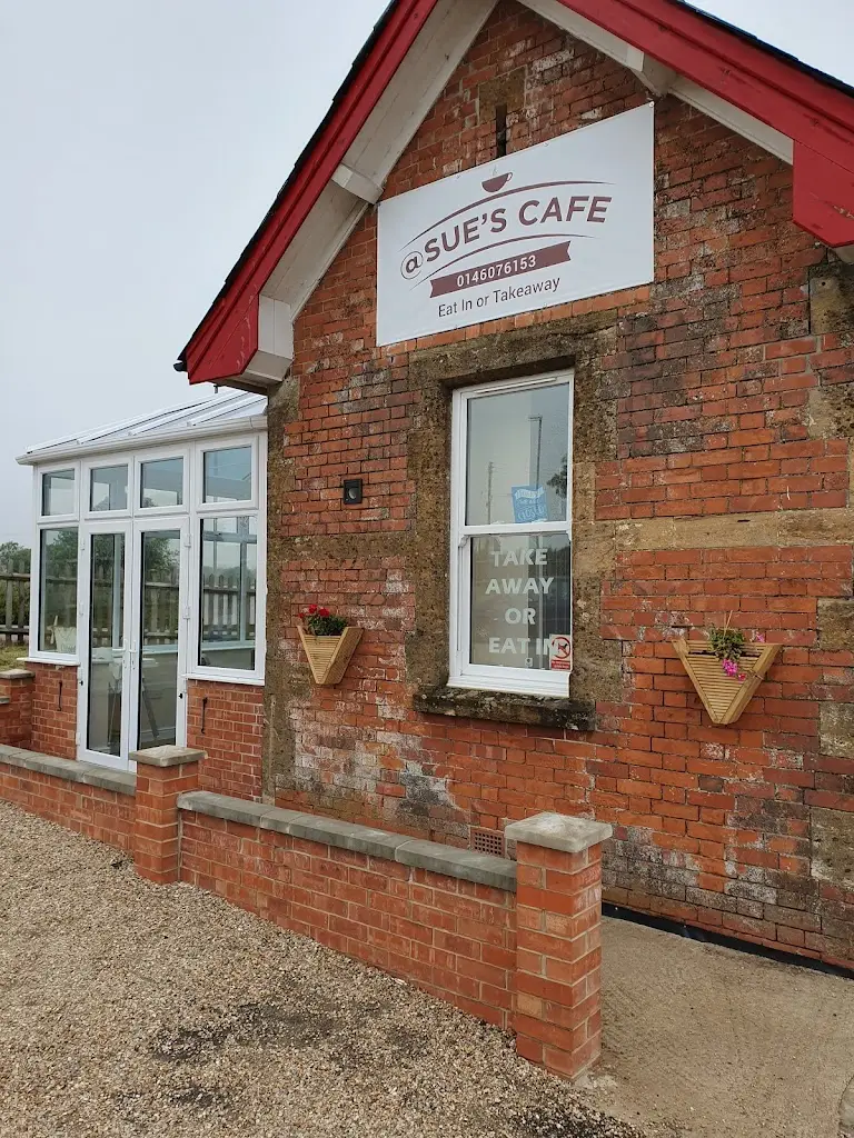 Sue's Cafe restaurant in Crewkerne