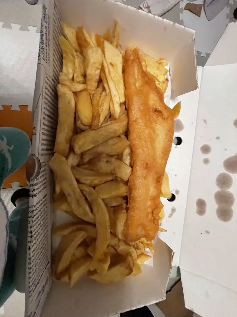 Menu_Fish & Chips_Crewkerne_image_5