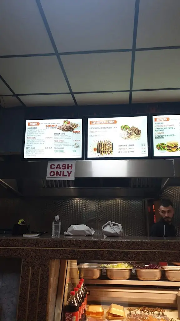 Andreea Silvia Ulman_Crewkerne Kebab & Pizza House_Crewkerne_review