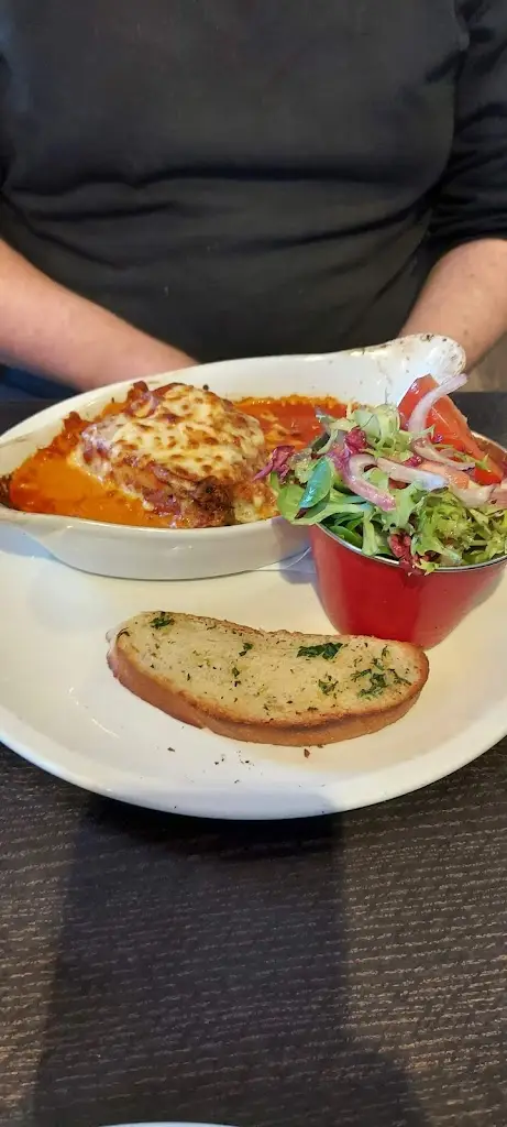 Menu_22 The Square_Cross Hills_image_5