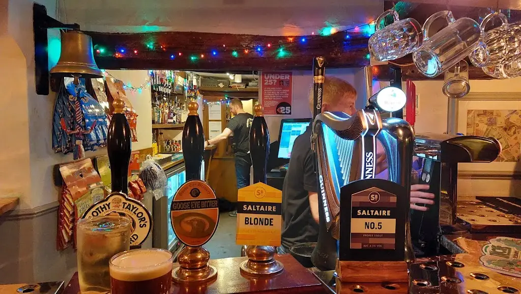 Menu_Old White Bear Public House and Restaurant_Cross Hills_image_9