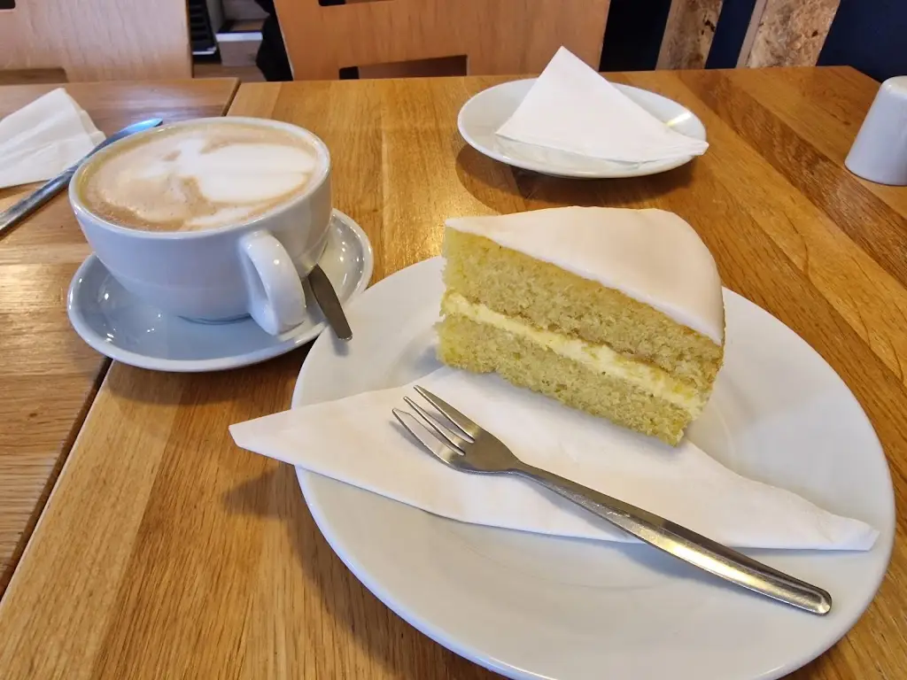 George Jones_Burneys Cafe Crosshills_Cross Hills_review