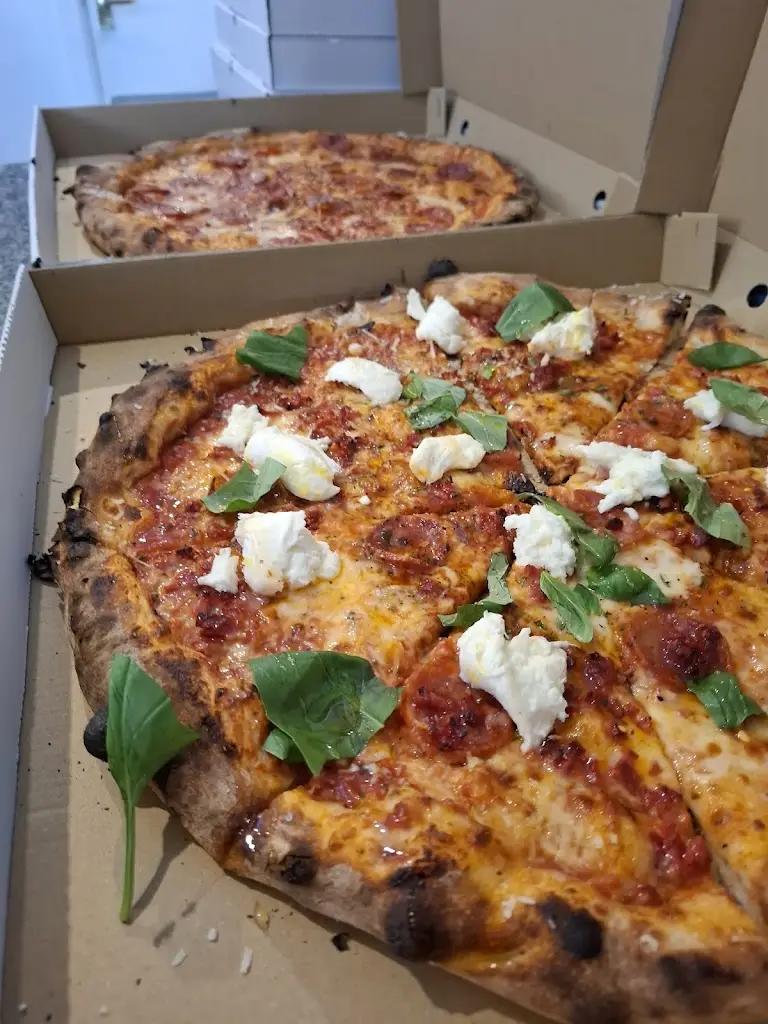 NEW YORKSHIRE FOOD CO. restaurant in Cross Hills