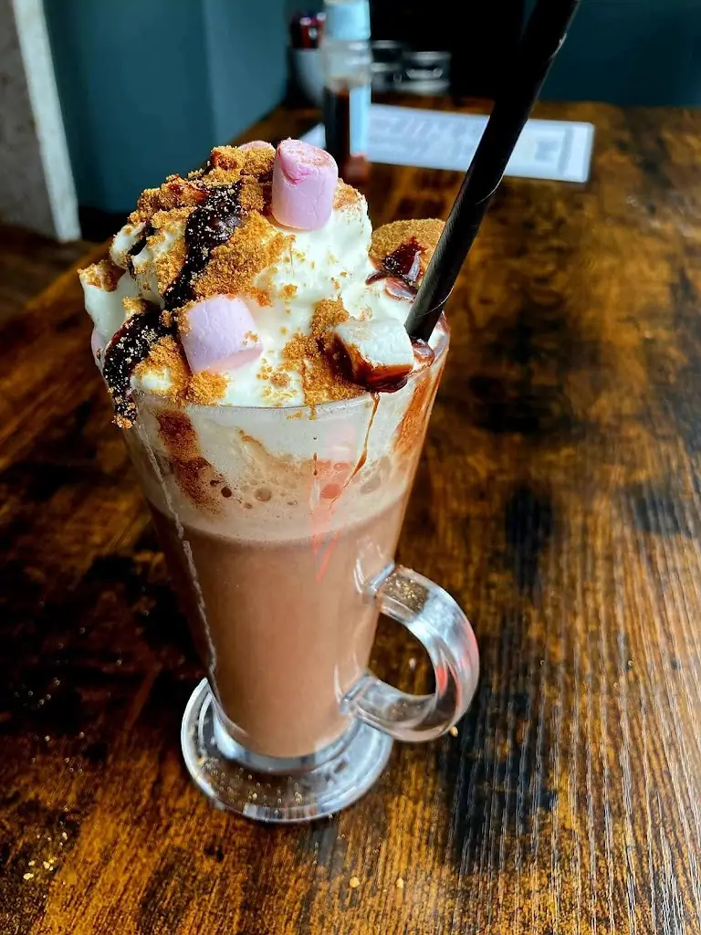 Callons Cafe/Bar_Cross Hills_slider_image_2