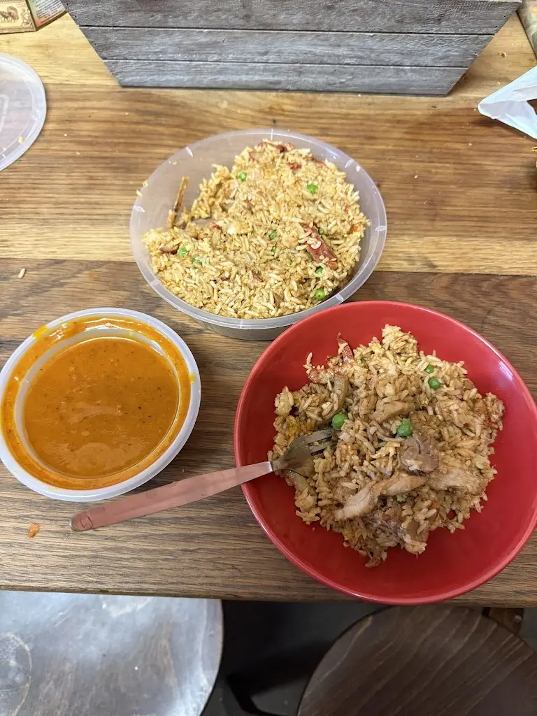 Peking Cuisine restaurant in Cross Hills