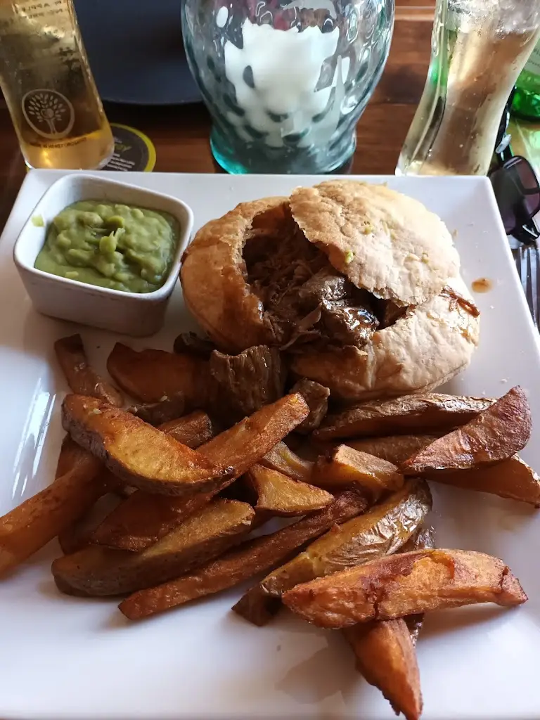 Barrie Counsell_Red Lion Crowle_Crowle_review