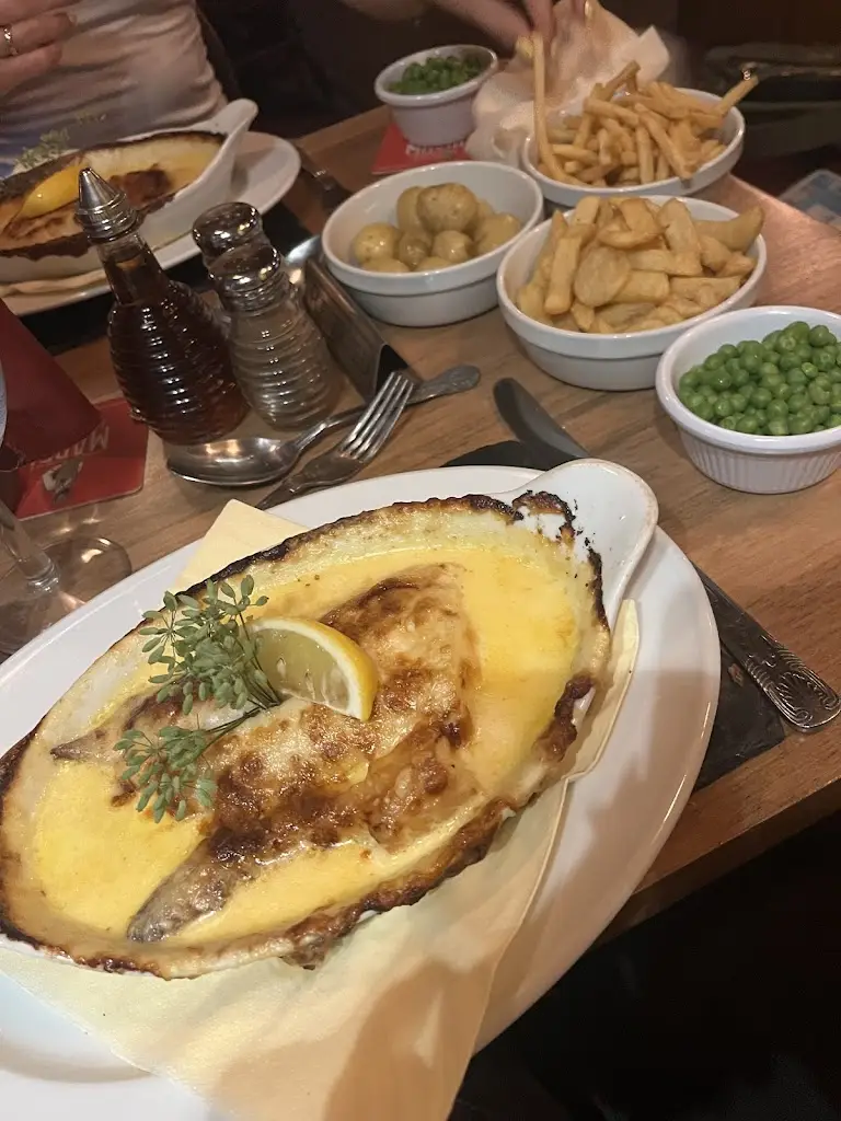 emily_The Black Bull Inn_Crowle_review