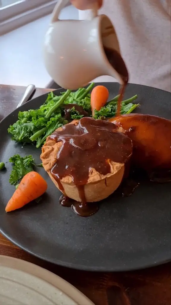 The Red Lion at Thurgarton_Aslockton_slider_image_2