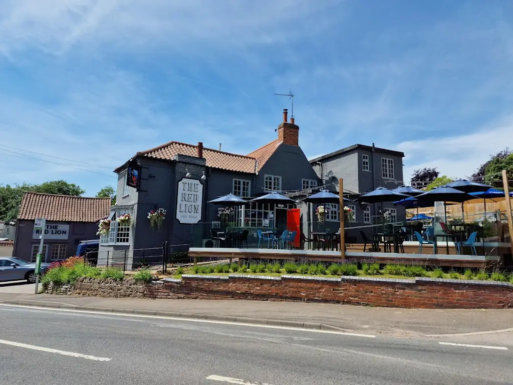 The Red Lion at Thurgarton_Aslockton_slider_image_3