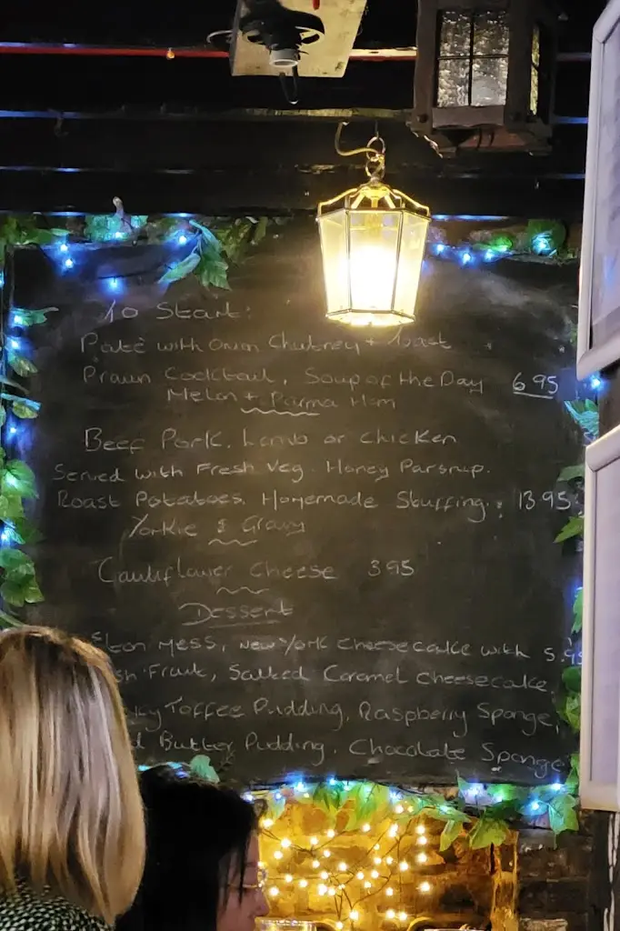 Menu_Bridge Inn_Crowland_image_1