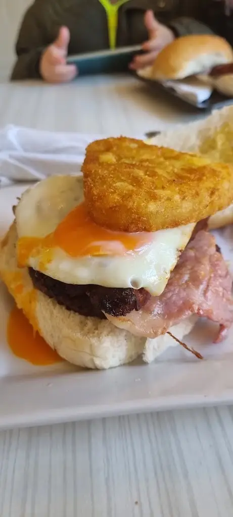 Menu_Frydays Chip Shop_Crowland_immagine_3