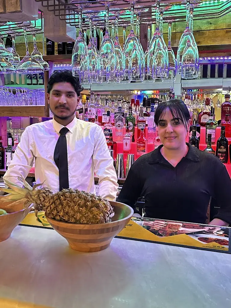 Flame .C_Mithras Turkish Mediterranean Restaurant_Croydon_review