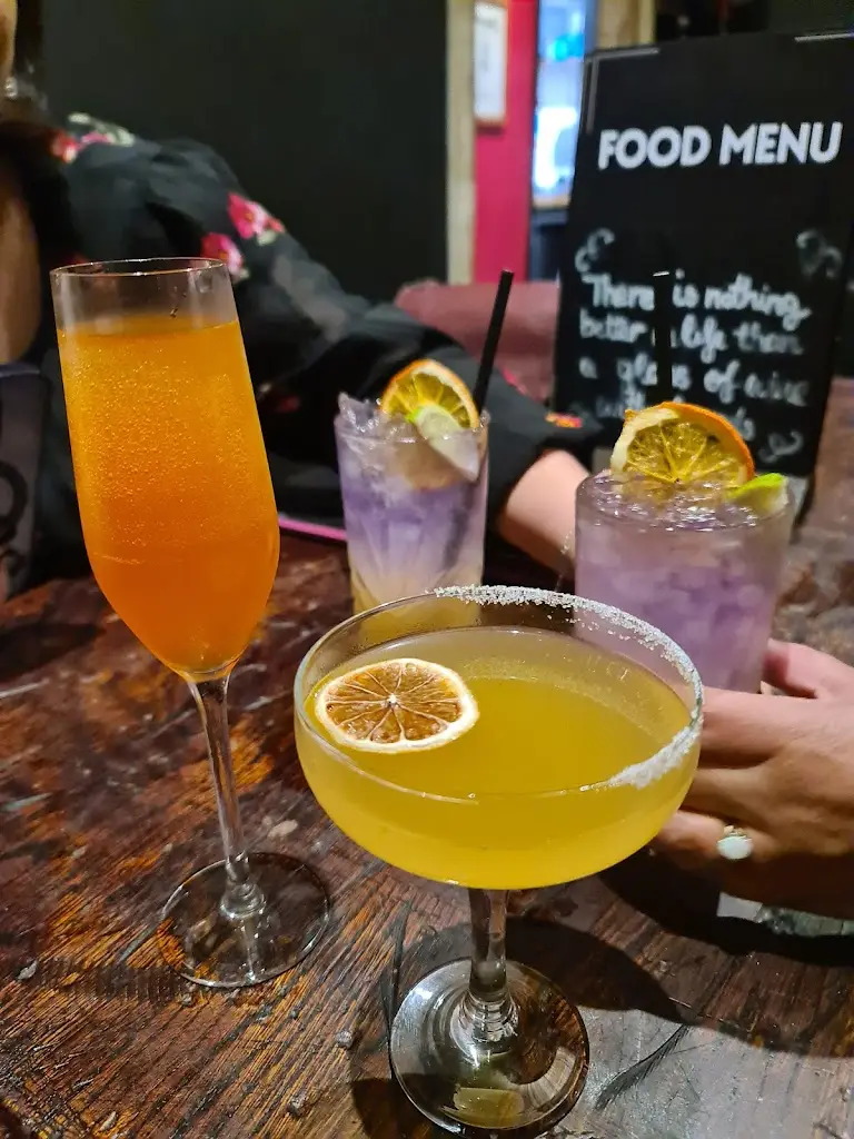 Menu_Basil & Grape_Croydon_image_5