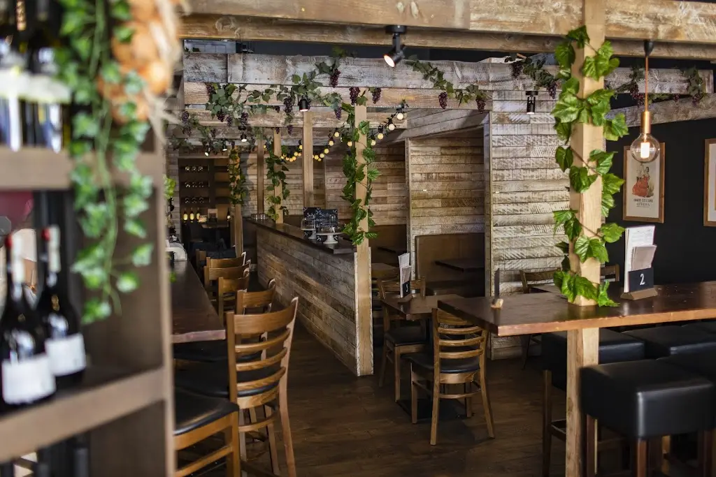 Basil & Grape_Croydon_slider_image_1