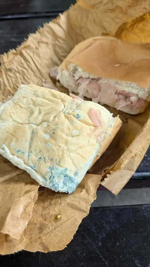 Amy McCartney_The Tor Cafe_Cromford_review