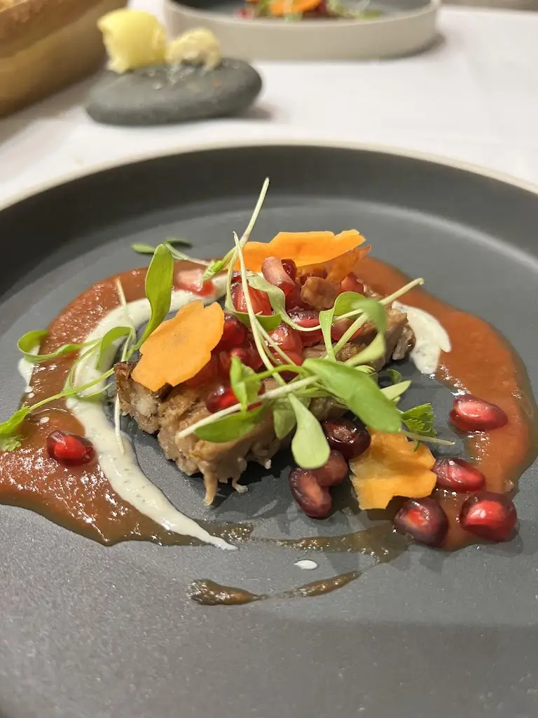 Stones_Cromford_slider_image_3