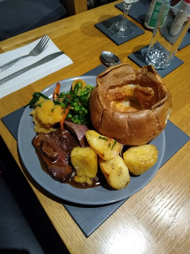 Menu_The Victoria_Addlestone_image_7