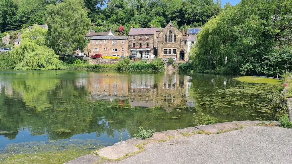 glyn moore _Scarthin Books_Cromford_review