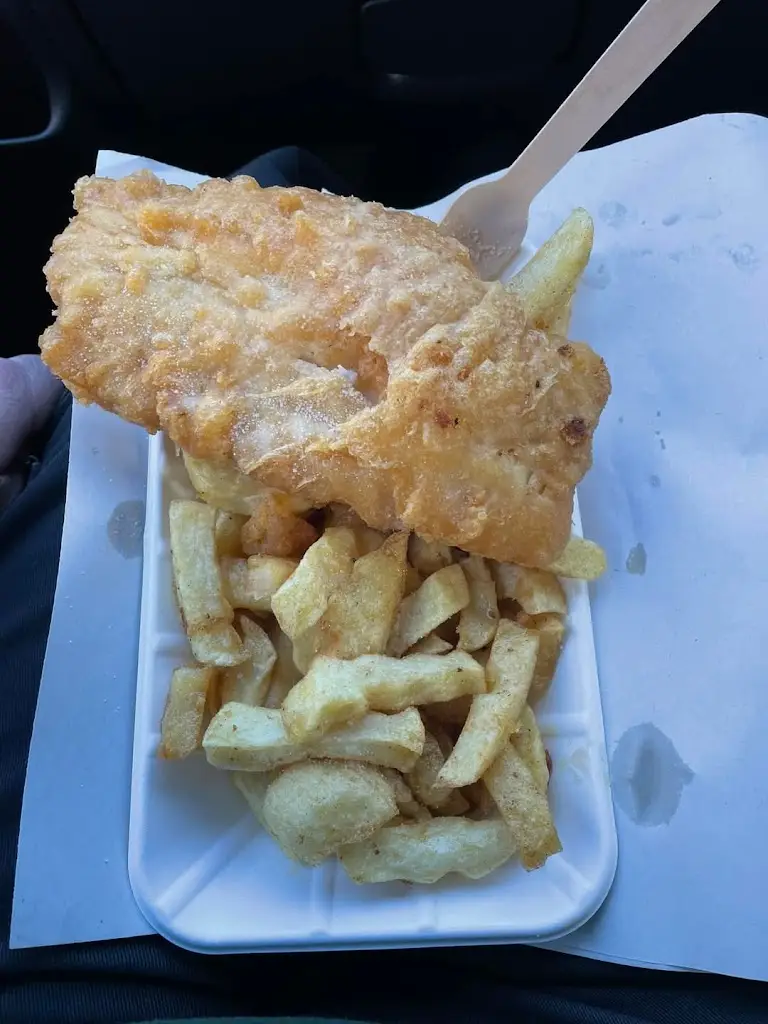 Robinsons Traditional Fish & chips_Cromford_slider_image_3