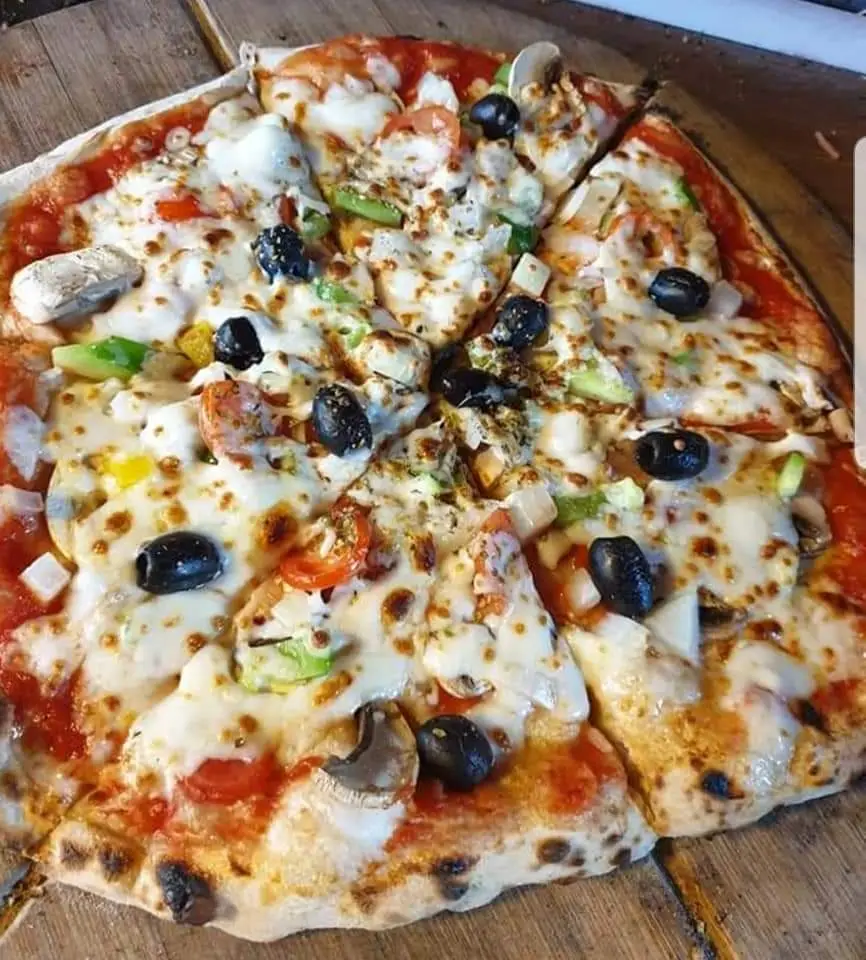 Bella Mia Wood Fired Pizzas_Cromford_slider_image_2