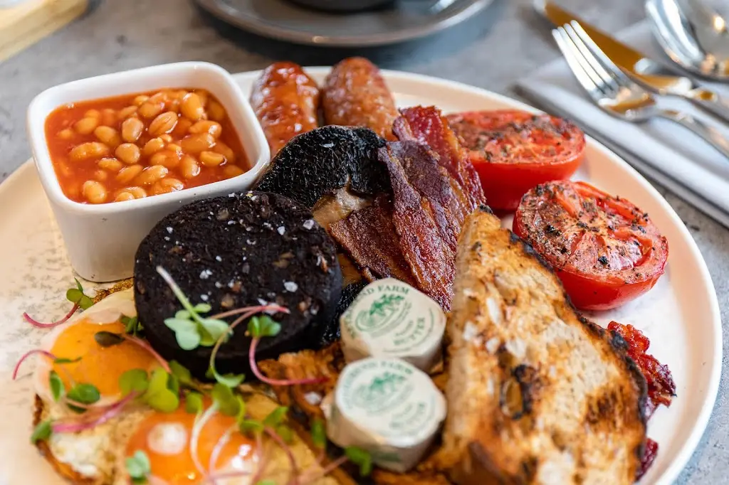 180 Degrees Bar & Kitchen_Cuckfield_slider_image_3