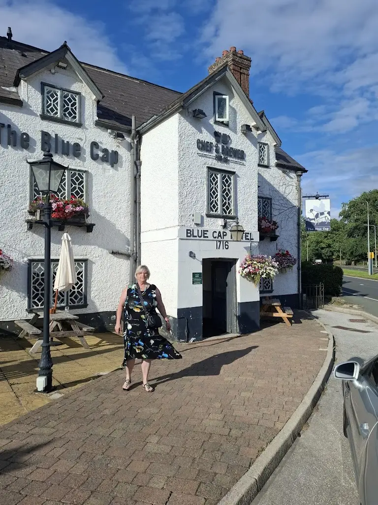 John Price_Blue Cap_Cuddington_review