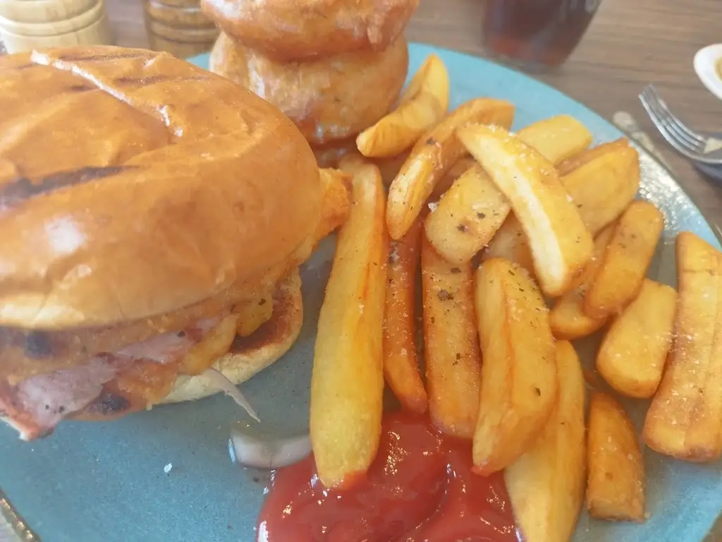 Sion Owen_The George Pub_Cullingworth_review