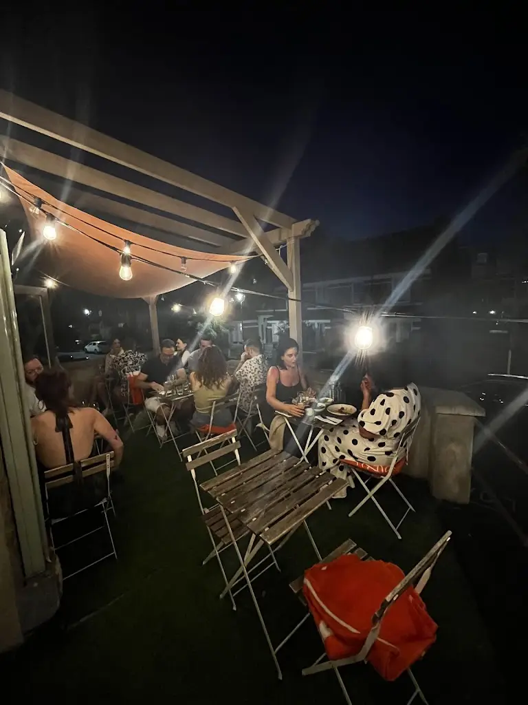 Ruxandra Anghel_Paesan Crouch End_Crouch End_review