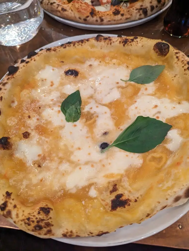 Sagar Haria_Bufala Di Londra_Crouch End_review