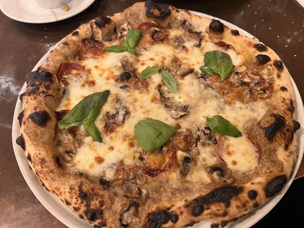 NWSST_Bufala Di Londra_Crouch End_review