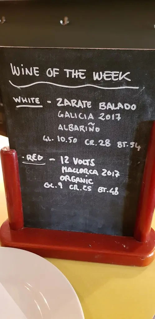 Menu_Bar Esteban_Crouch End_image_4